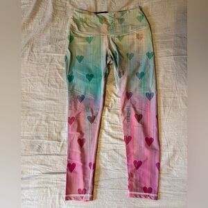 EUC Victoria’s Secret Sport Ombré Heart Leggings